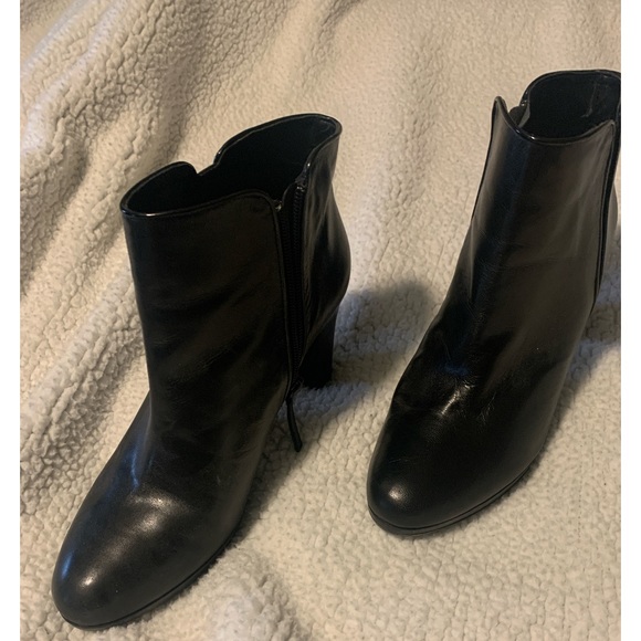 Ralph Lauren Ankle Boot 4” heel  (size 9) - Picture 1 of 6